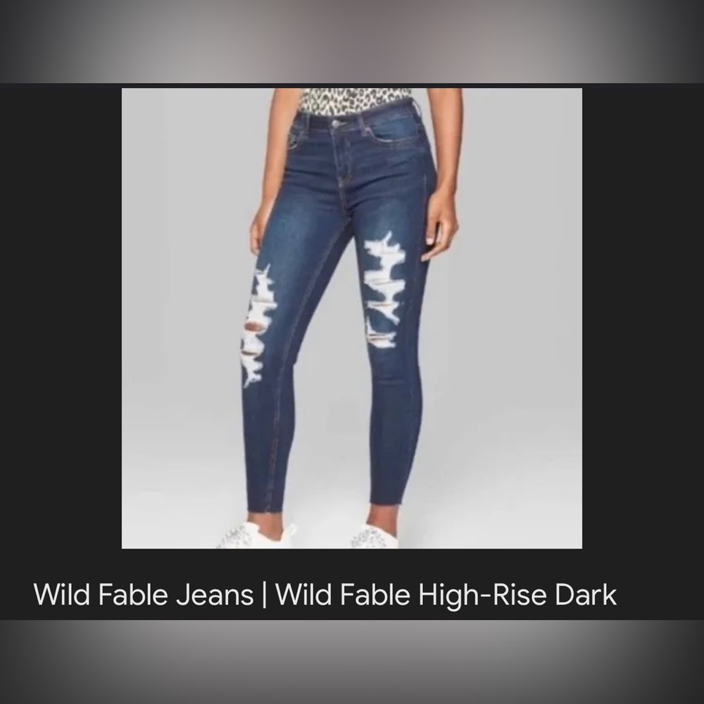 Wild Fable High-Rise Dark Wash Distressed Skinny Cropped Jeans. Size 4